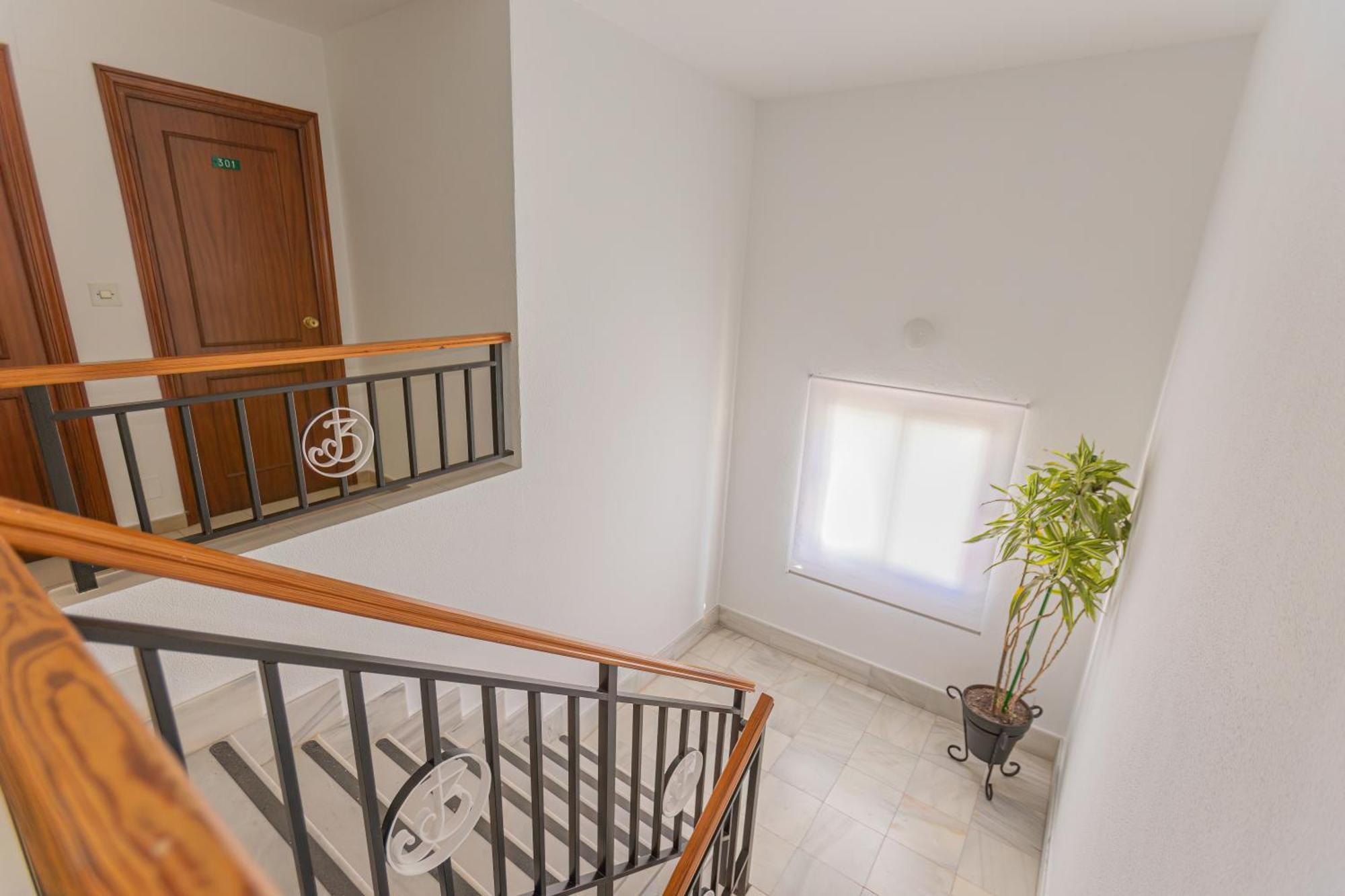 Hotel Tres Jotas Conil كونيل ذي لا فرونتيرا المظهر الخارجي الصورة